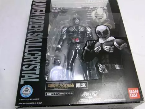BANDAI Kamen Rider Skull Crystal Rider x Kamen Rider OOO Double Skull MOVIE Taisen Web S.H.Figuarts Kamen & feat. CORE (Tamashii Limited)
