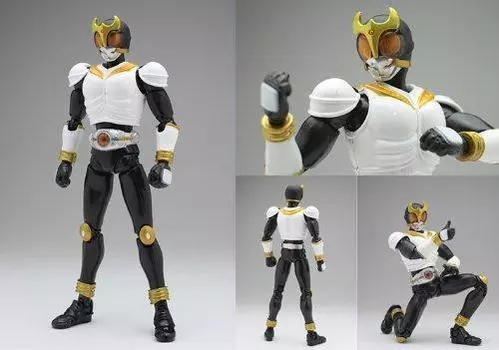 Bandai SH Figuarts Kamen Rider Kuuga Growing Form (Japan Import)