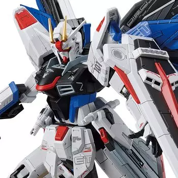 Bandai Spirits Full Mechanics Base Freedom Gundam 1/100 [Gundam Limited] ZGMF-X10A Ver.GCP