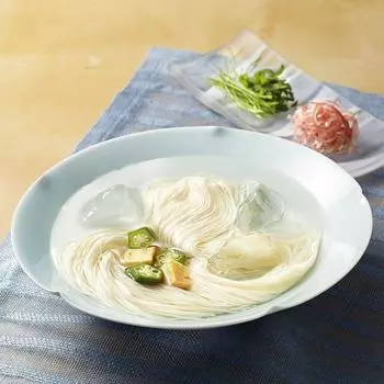 Баншу сомэн Ибоноито Миками с вытягиванием рук