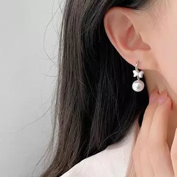 Бант-бюст с жемчужной пряжкой для ушей Изысканный легкий роскошный высококачественный стиль Милый повседневный универсальный стиль