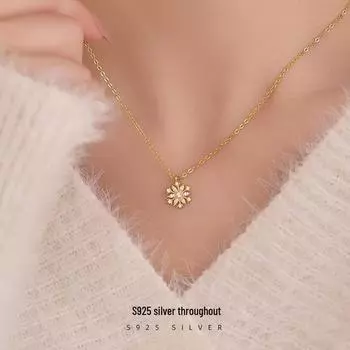 Banyan Tree S925 Silver Snowflake Pendant Necklace - Elegant Autumn/Winter Cold Style Clavicle Chain NS532 золотой