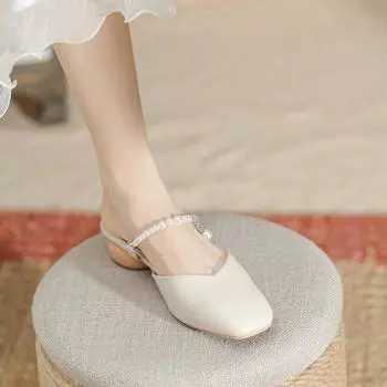 Baotou cool slippers women s summer fashion outer wear 2025 summer new pearl medium heel thick heel French Muller half slippers 34 абрикосовый
