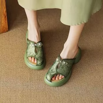 Baotou half slippers women s summer women s shoes wear sandals new Chinese style shoes thick heels high heels half tows 35 зелёный