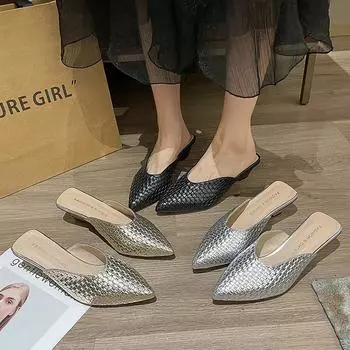 Baotou wears half slippers outside, women s middle heel and pointed head 2025 new Korean version temperament thin heel lazy shallow mouth sandals 35 чёрный