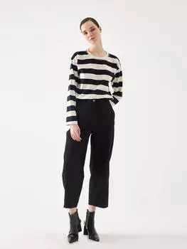 Бархатные черные короткие брюки