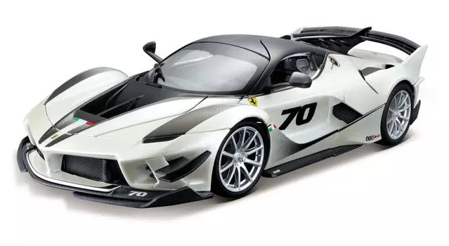 Bburago Ferrari FXX K EVO Белый Мини Машина Литая Машина Полный Продукт Ferrari FXX K EVO 1/18 1/18 18-16012 (#70)
