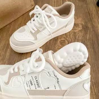 BE-6830 latex insole/love thick sole niche design little white shoes women s shoes 2025 spring new board shoes 35