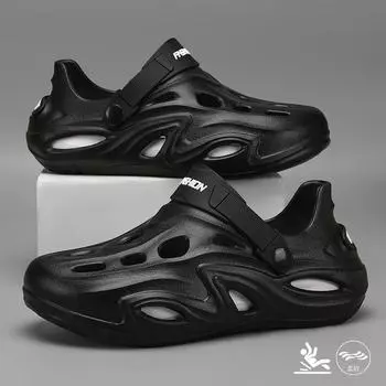 Beach hole shoes men s wear, stepping on shit feeling bag head sports couple slippers men s thick-soled driving cool slippers 40