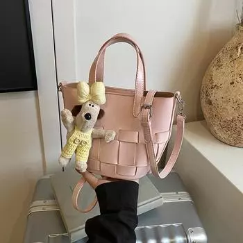 Beautiful Hand Carrying Bucket Bag, Female Texture Personalized Woven Vegetable Basket, Messenger Bag, Foreign Style Shoulder Bag. no pendant серебряный