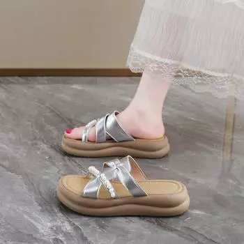 Beautiful thick-bottomed cool slippers women s summer wear new models with skirts fashionable beach slippers 34