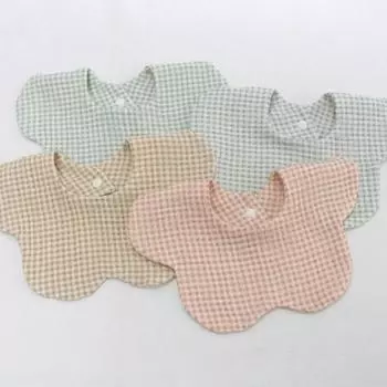 Bebepen пушистый клетчатый 4-слойный марлевый нагрудник детский нагрудник, цветок, 1 шт., розовый