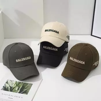 Бейсболка в корейском стиле с широкими полями и вышитыми буквами — большая окружность головы, модный универсальный дизайн в виде утконосика. Adjustable (54-59cm) чёрный