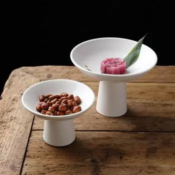 Белая керамическая тарелка с высокими ножками, поднос для закусок и сухофруктов, круглая тарелка для фруктов, поднос для столовых приборов, тарелка для десертов, форма для торта