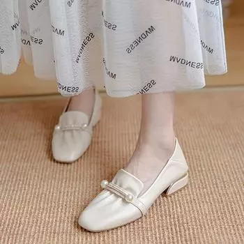 Белая квадратная женская летняя обувь на низком каблуке, элегантные туфли на каблуках для женщин 2024 года, жемчужные мокасины со стильным молодежным платьем 35