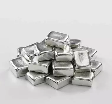 Белая металлическая стружка 1 кг (1 тип)