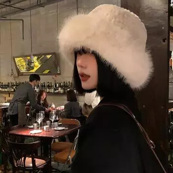 Белая плюшевая шапка женская зимняя маленькая утолщенная теплая панама большая окружность головы холодная шапка прилив M56-58cm белый