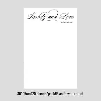 Белая водонепроницаемая упаковка для букета Roland Simple Style с английскими надписями