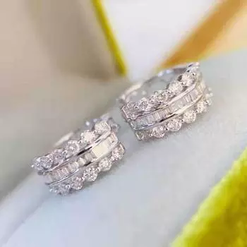 BELLA BOX Французские легкие роскошные серьги с холодным ветром, изысканные серьги Senior Sense Super Flash с полым дизайном, женские свадебные украшения с цирконием a pair белый