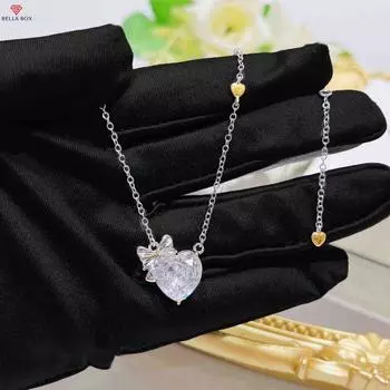 BELLA BOX Легкое роскошное золотое ожерелье в форме сердца с бантом из персикового сердца, сверкающее ожерелье из циркония, подходящее для повседневной женской вечеринки, модные ювелирные изделия