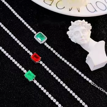 BELLA BOX Легкий роскошный квадратный браслет в стиле дворца с изумрудно-красным корундом, полностью сверлящийся, подходит для женщин, повседневных модных ювелирных изделий для вечеринок зелёный