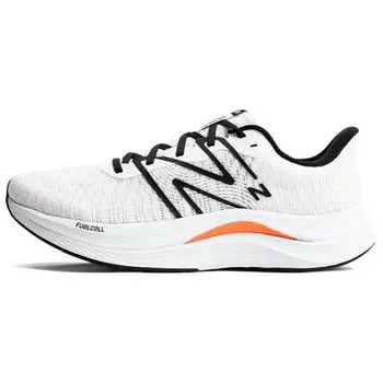 Бело-черные кроссовки унисекс New Balance FuelCell Propel v4 MFCPRLW4 41.5