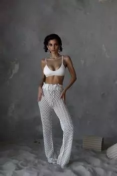 Белые ажурные брюки из техасского кружева