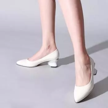 Белые классические туфли Zenne из лакированной кожи