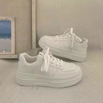 Белые кроссовки на толстой подошве для женщин - корейский стиль 2023 года, повседневные и подходят для весны и осени 35 белый