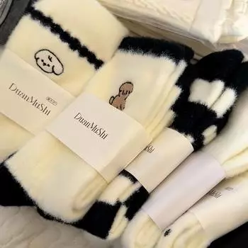 Белые плюшевые носки женские средние носки-трубы утолщенные австралийские бархатные теплые зимние домашние носки для сна милые носки для родов One Size