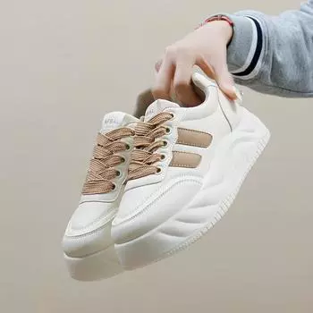 Белые туфли для женщин, новые осенние студенческие универсальные повседневные модные туфли с толстой подошвой, модные кроссовки 35