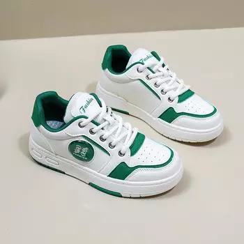 Белые туфли для женщин, новые осенние студенческие универсальные повседневные модные туфли с толстой подошвой, модные кроссовки 35