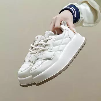 Белые туфли для женщин, осенние новинки, повседневные спортивные универсальные кроссовки для студенток, уличная стрельба 35