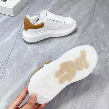 Белые туфли из натуральной кожи. Женские весенние новые повседневные спортивные универсальные кроссовки на толстой подошве. Тенденция 35