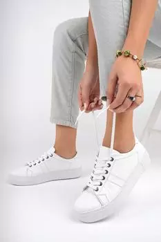 Белые женские кожаные кроссовки из натуральной кожи