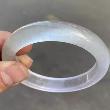 Белый лунный свет Высокий ледяной кварцитовый нефрит Белый нефритовый браслет ледяной красоты Белая этикетка Плоская полоска Браслет императорской наложницы Ледяной прозрачный браслет 53mm