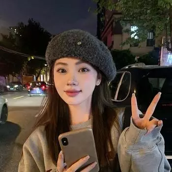 Берет женский осенне-зимний показной маленький темперамент литературный и ретро круг ягненок плюшевый большой окружность головы универсальный шляпа художника M56-58cm темно-серого