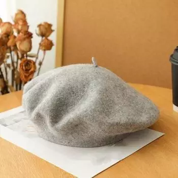 Беретная шапка однотонная высокоэластичная супермягкая легкая утолщенная декоративная полиэстеровая осень белый