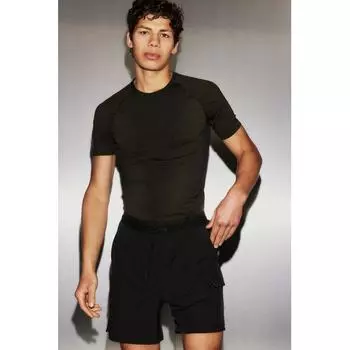 Бесшовная спортивная футболка HM DryMove, черная