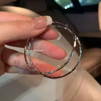 Best Selling Internet Influencer Stud Earrings Female Fancy Big Circle Thin Flash Large Hoop Earrings