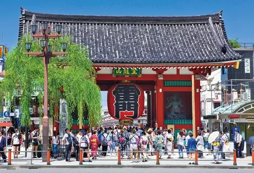 BEVERLY in 300 Piece Jigsaw Puzzle Tokyo Asakusa Kaminarimon x [Made Japan] (26 38cm) 300-079