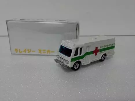 Без коробки Снят с производства Автобус Tomica Isuzu Донор крови Crazy Mini Car Circle Поставляется с чехлом и белой коробкой Отправлено со склада Amazon белый