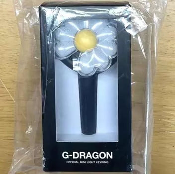BIGBANG G-DRAGON Ubermensch ОФИЦИАЛЬНЫЙ MD MINI LIGHT KEY RING Limited SEOUL TOUR BERMENSCH Новый