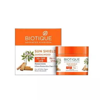 Biotique Bio Sandalwood Ультра успокаивающий крем для лица SPF 50+ Солнцезащитный крем UVA/UVB, 50 г