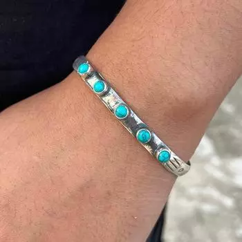 Бирюзовый браслет, браслет ручной работы, эффектный браслет, бирюзовые украшения, браслет в стиле бохо, браслет с драгоценными камнями, серебряный браслет 925 пробы, женский браслет 7-9 жёлтый