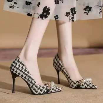 BITRE Shoes 2024 Spring Women Pumps Pearl Metal Chain High-heels Checked Grain Stilettos Women Heels Luxury Banquet Shoes 34