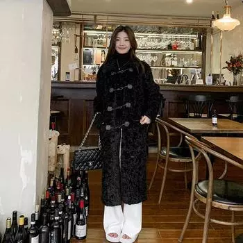 Black lamb wool coat women s winter horn buckle loose thickened environmentally friendly fur integrated temperament long knee coat S