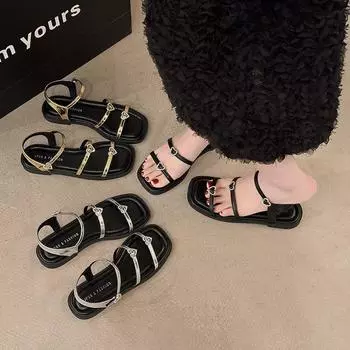 Black Xiaoxiangfeng flat-bottomed sandals female large size 2024 new outer wear French style with skirt high-end fairy sandals 35 золотой