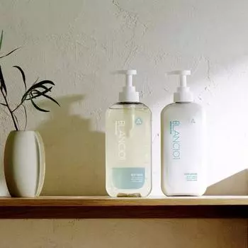 Blanc 101 Гель для душа + Лосьон для тела Aqua Bloom 490 мл Body Wash + Body Lotion Aqua Bloom 490mL