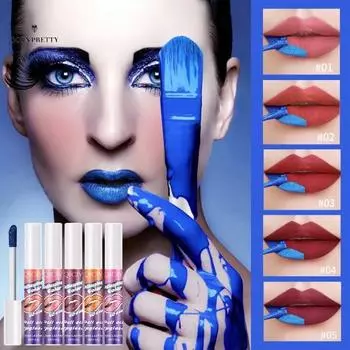 Блеск для губ имеет нежную и легкую текстуру, натуральный цвет, легко снимается, идеально ложится на губы, не липкий и не комкуется, по-настоящему матовый.